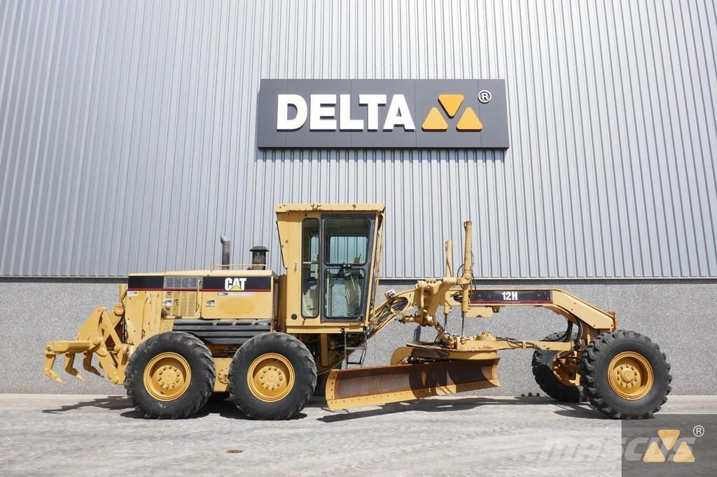 CAT 12H Graders