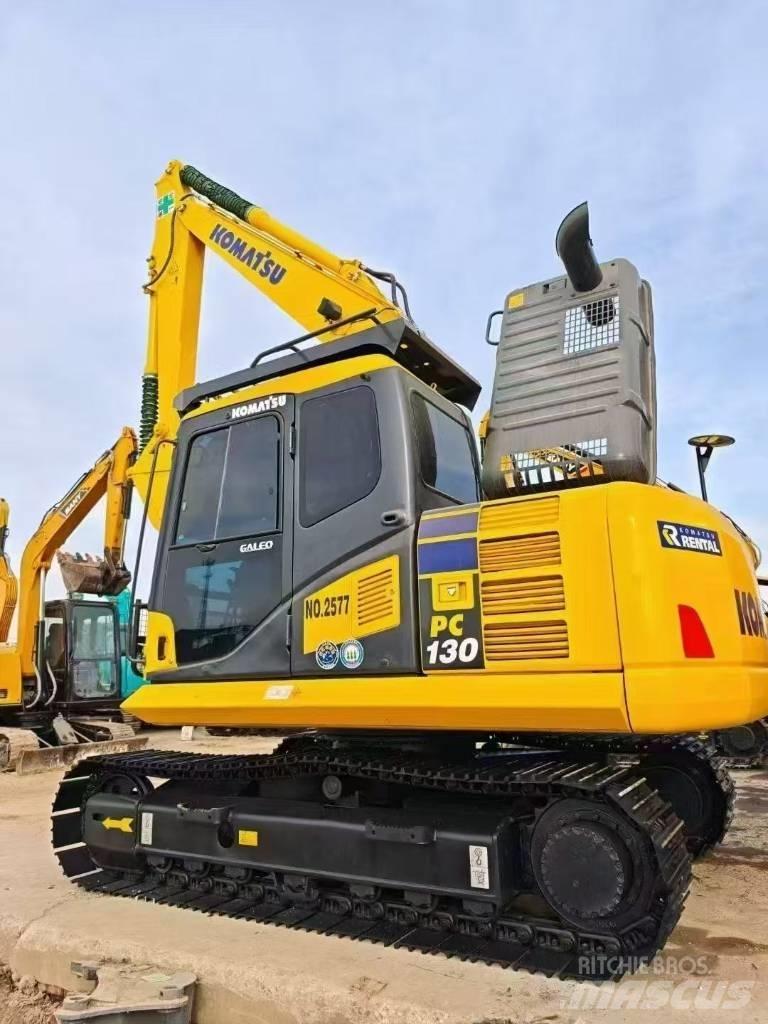 Komatsu 130-7 Crawler excavators