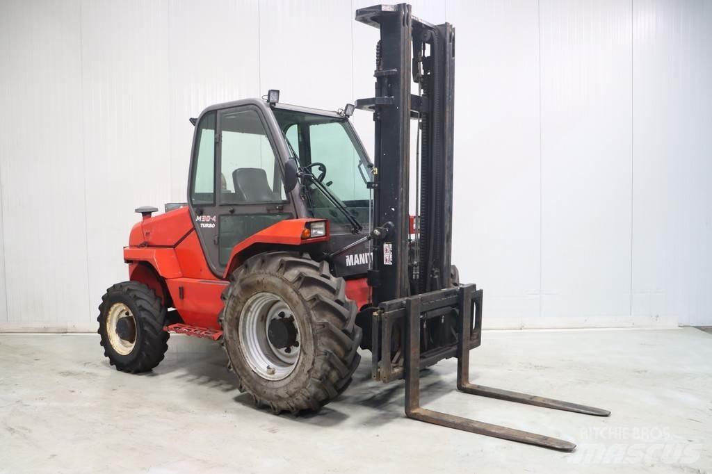 Manitou M30-4 Diesel trucks