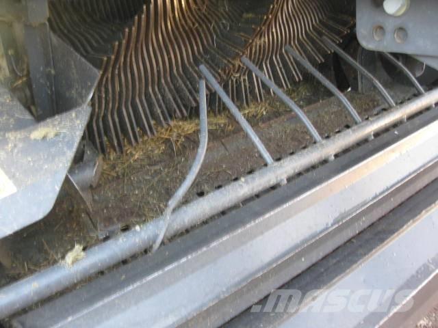 CLAAS Rollant 455 RC Round balers
