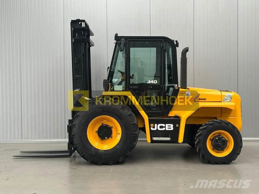 JCB 940 Rough terrain trucks