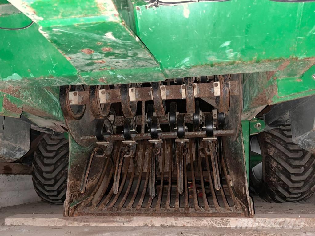 Kivi-Pekka KP 5 Stone Pickers