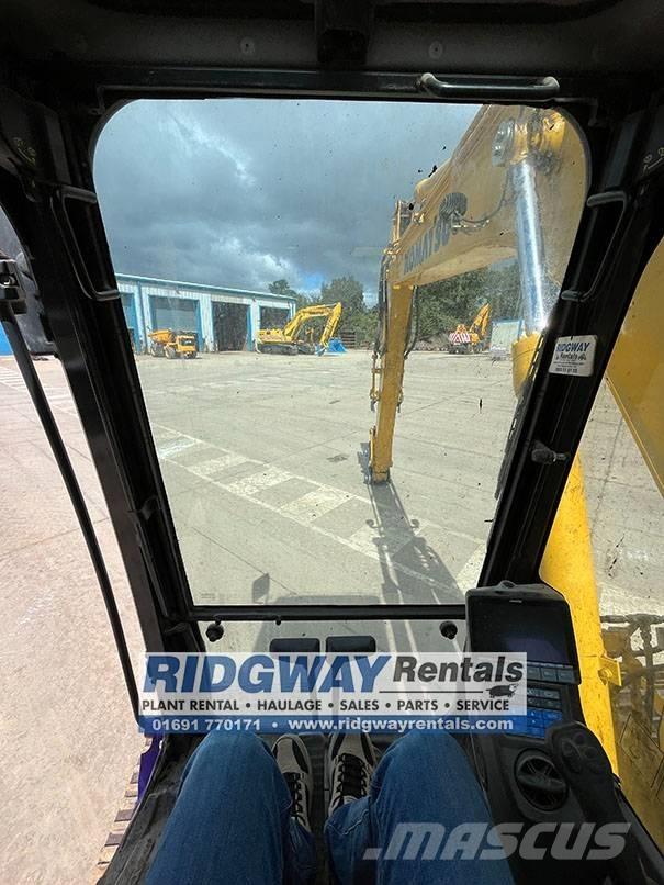 JCB JS 220 LC Crawler excavators