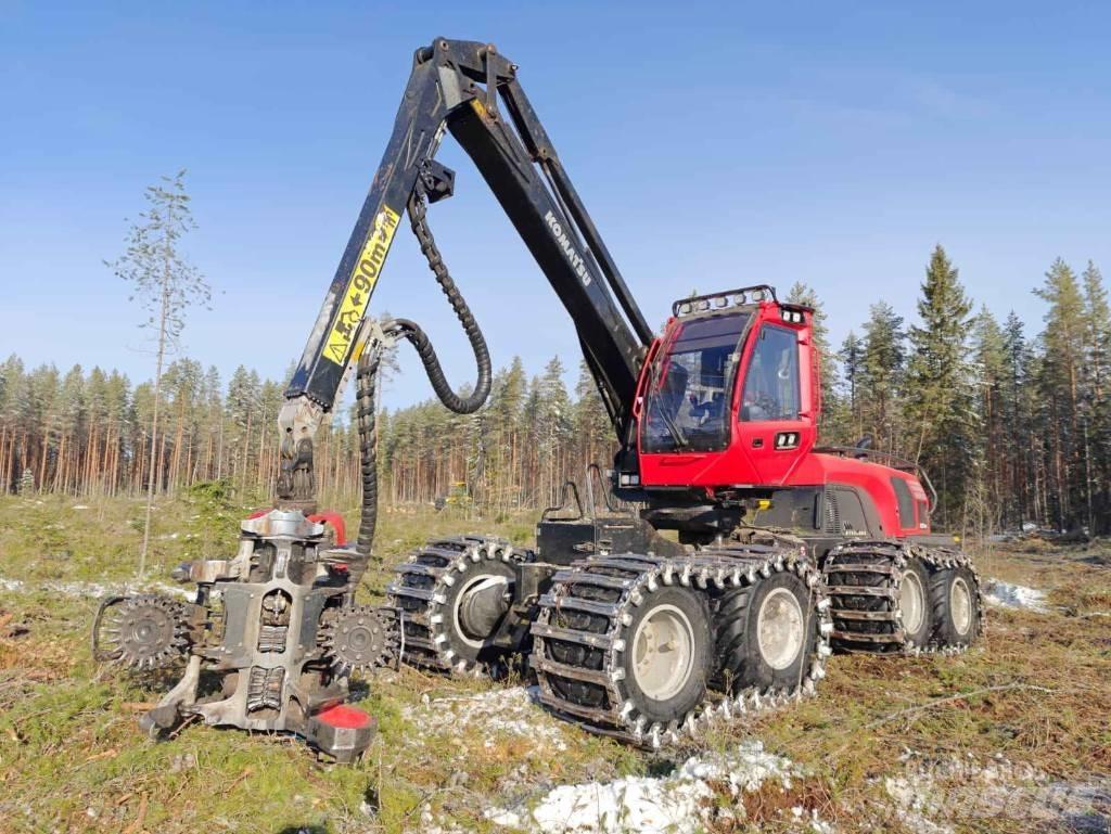 Komatsu 931 XC Harvesters