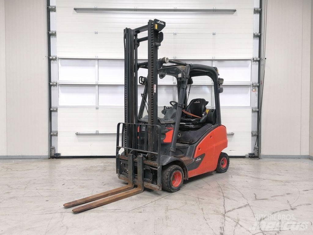 Linde H20D-01 Diesel trucks