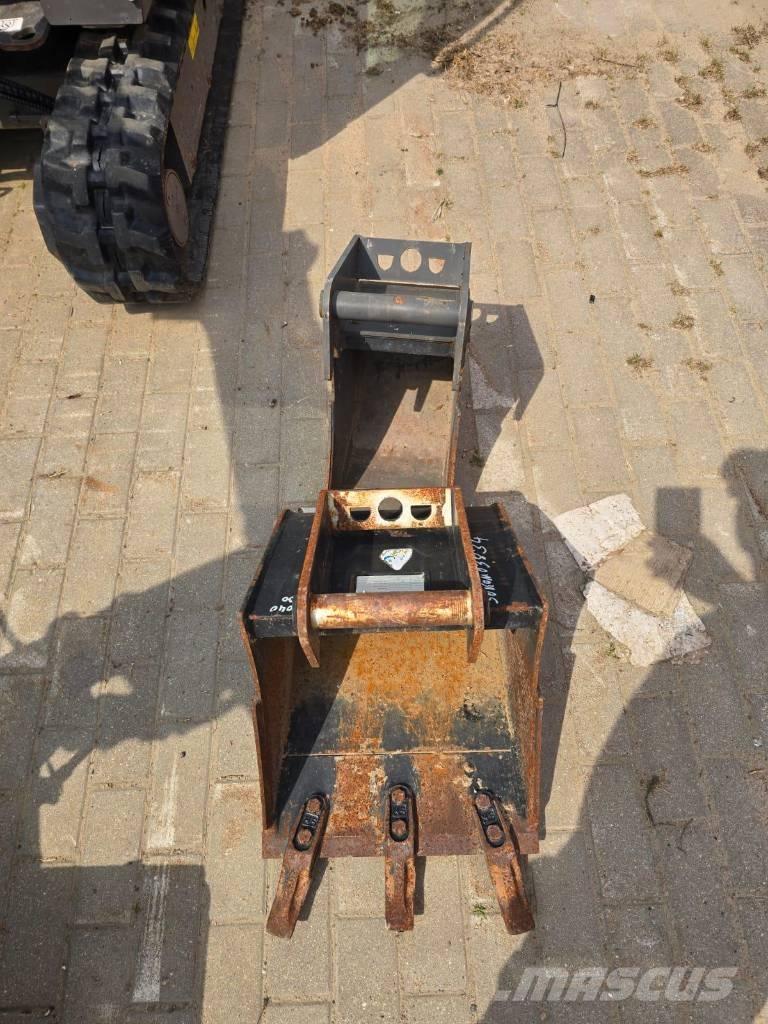 Volvo EC 18 E Mini excavators < 7t (Mini diggers)