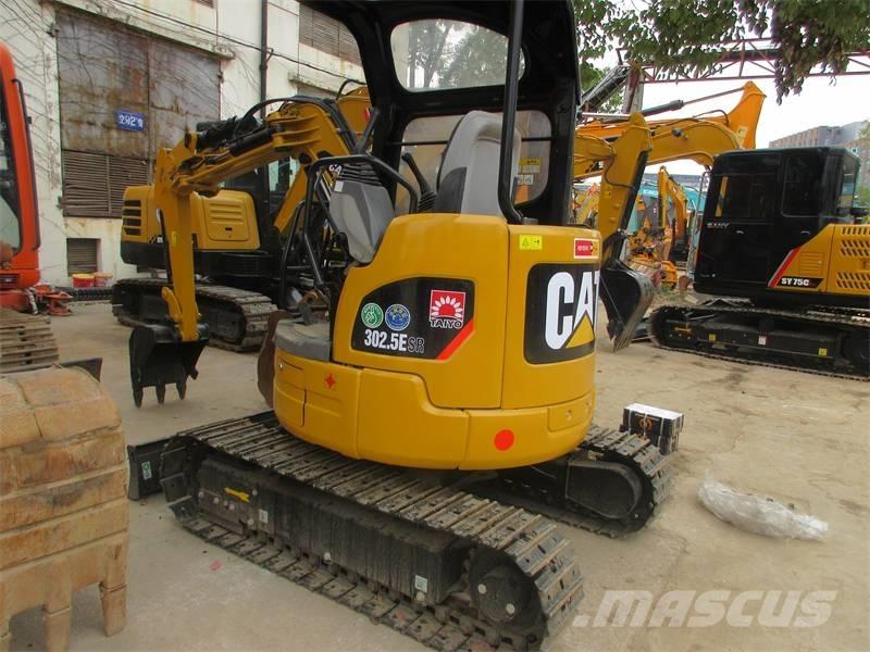 CAT 302 Mini excavators < 7t (Mini diggers)