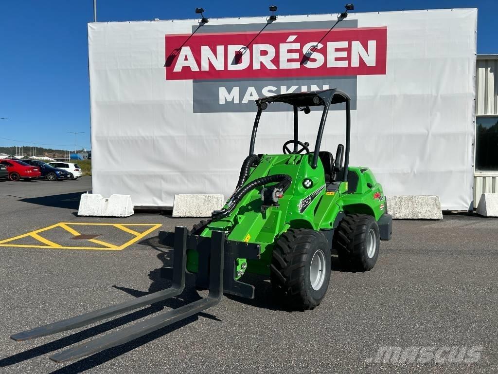 Avant 755 Skid steer loaders
