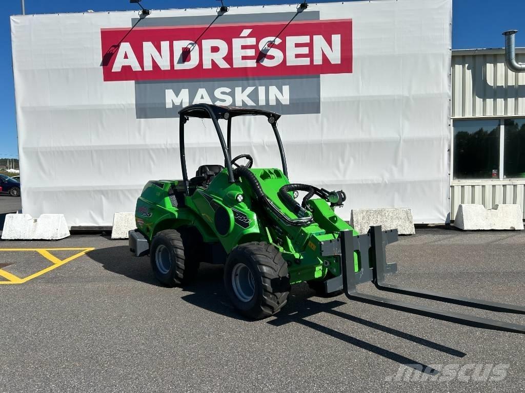 Avant 755 Skid steer loaders