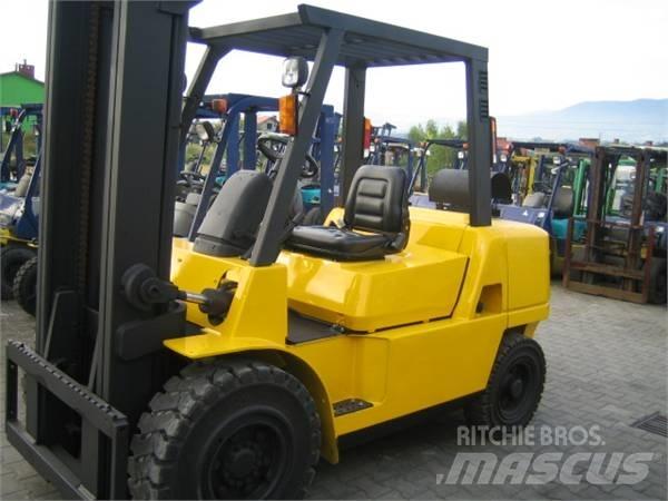 CAT DP50K Low lifter