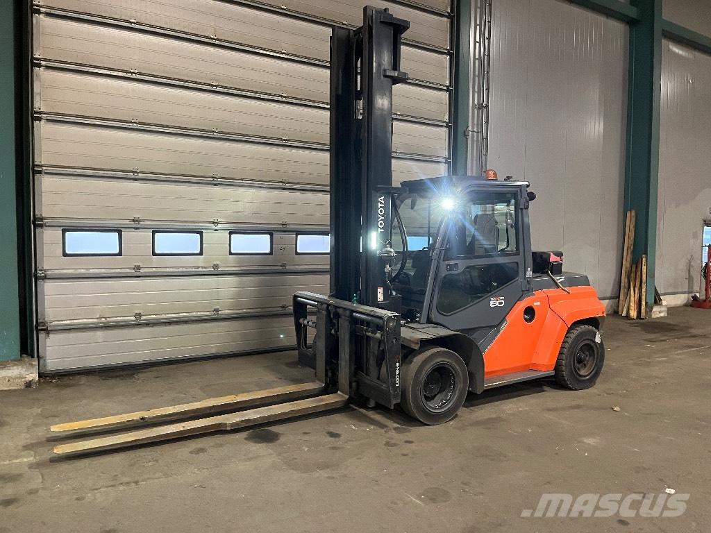 Toyota 40-8 FD 80 N Diesel trucks