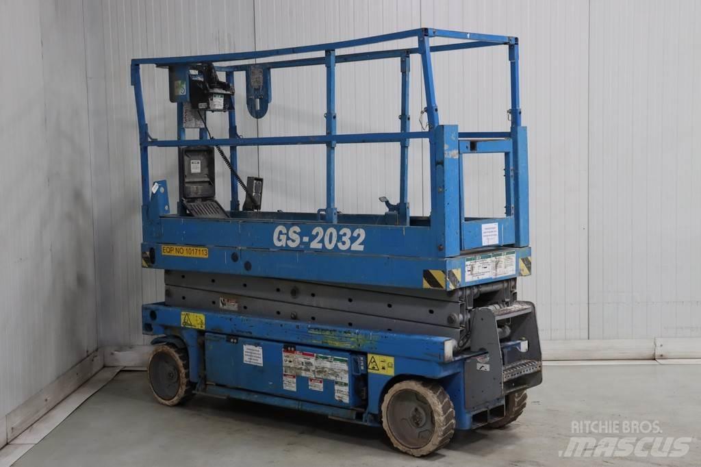 Genie GS-2032 Scissor lifts