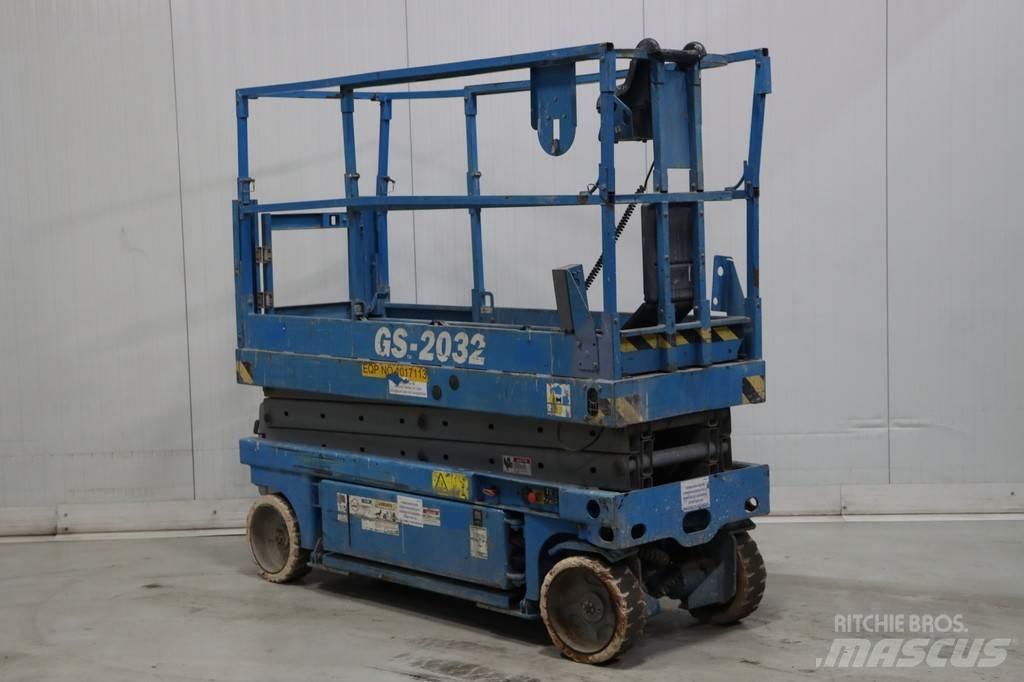 Genie GS-2032 Scissor lifts