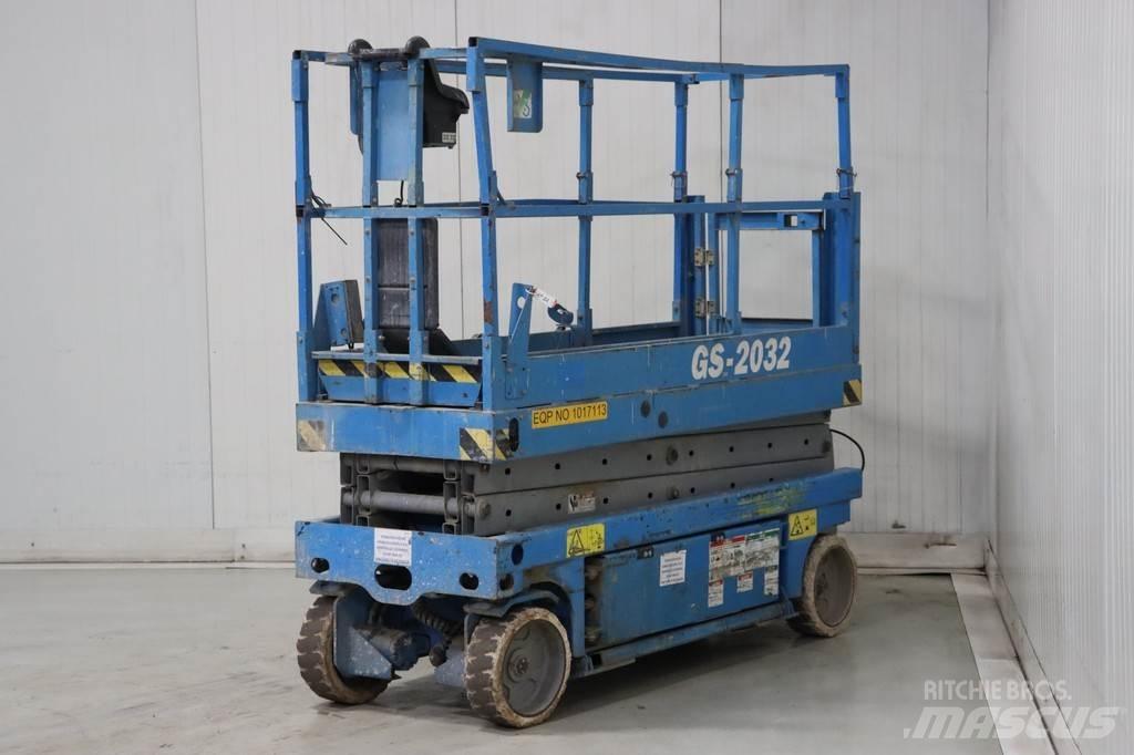 Genie GS-2032 Scissor lifts