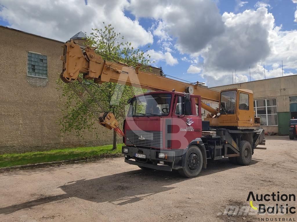 MAZ 533731 Crane trucks