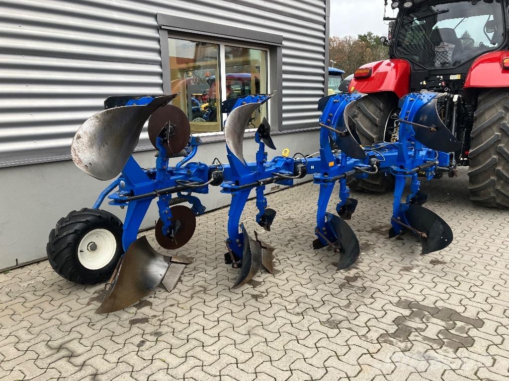 New Holland PM 4975H Reversible ploughs