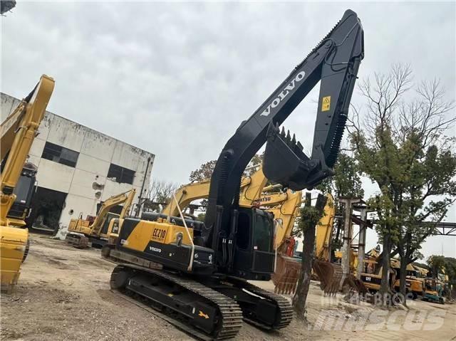 Volvo EC 210 Crawler excavators