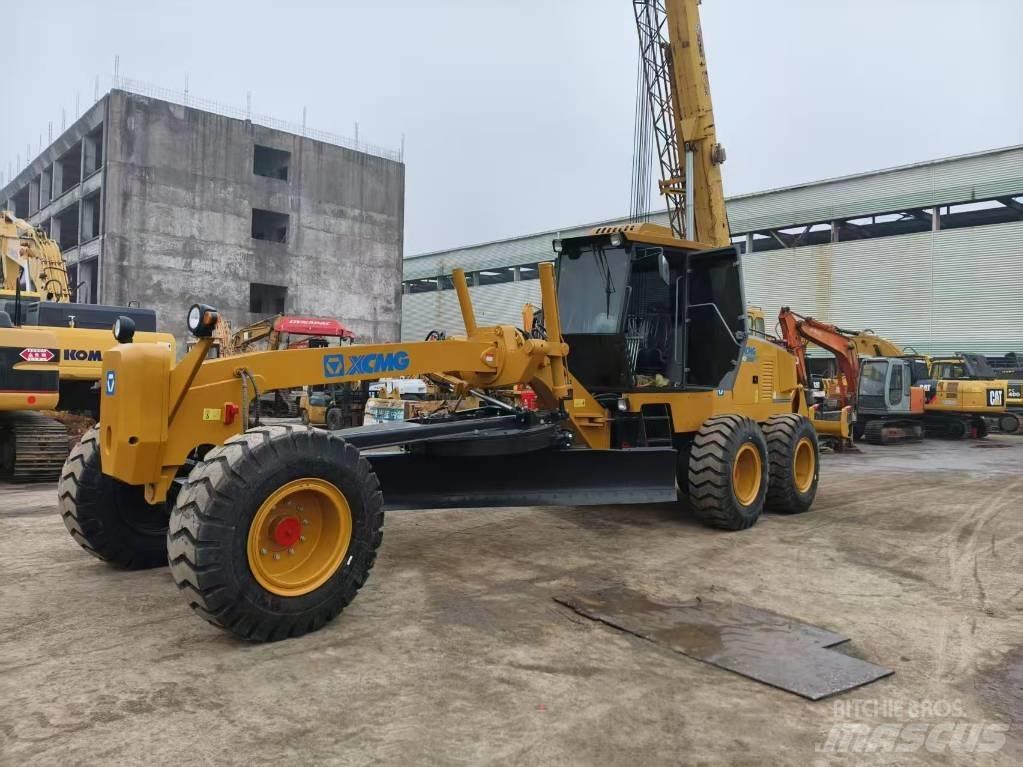 XCMG GR180 Graders