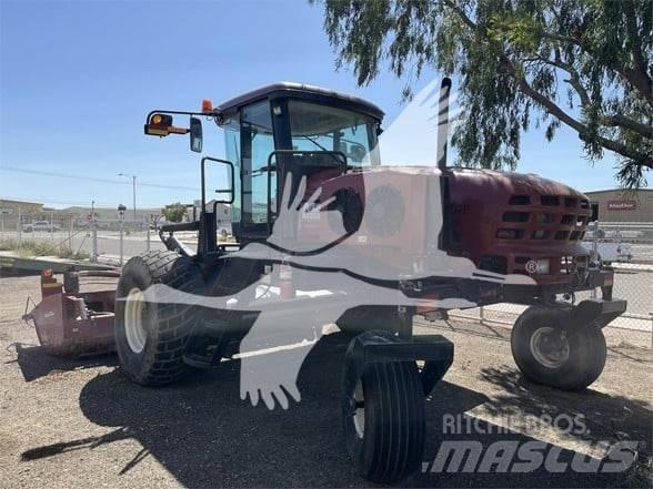 MAC DON M205 Windrowers