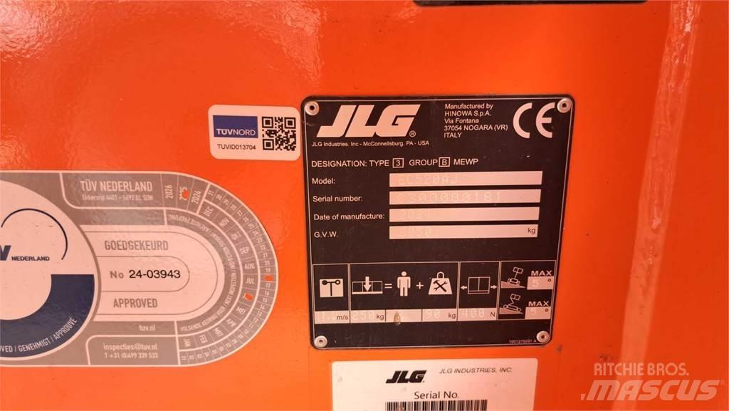 JLG EC520AJ Articulated boom lifts