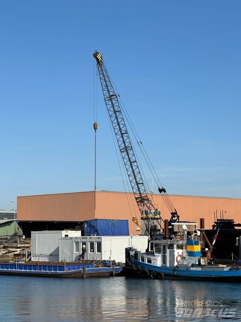 Hitachi KH 100 Tracked cranes