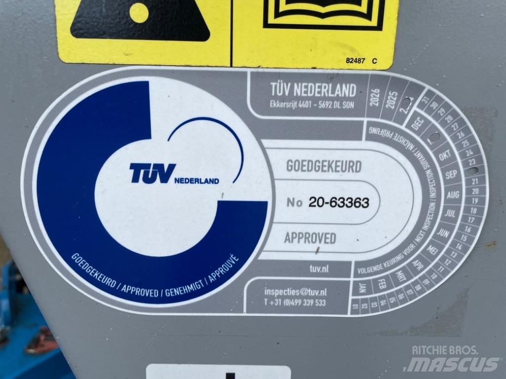 Genie TZ 34/20 Trailer mounted aerial platforms