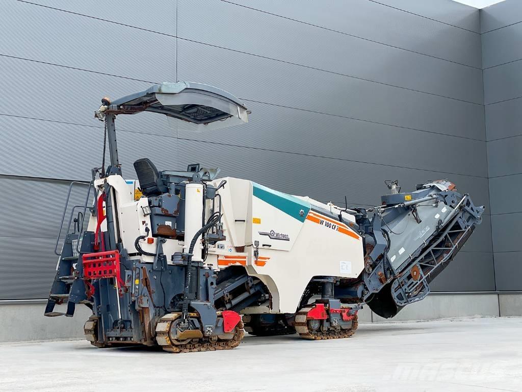 Wirtgen W 100 CFI Asphalt pavers