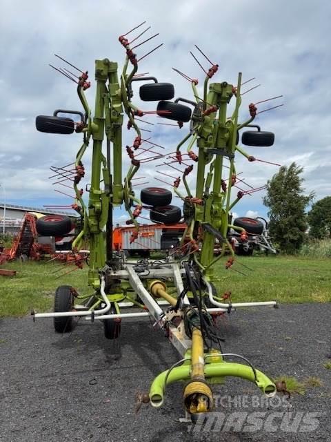 CLAAS Volto 1100 T Rakes and tedders