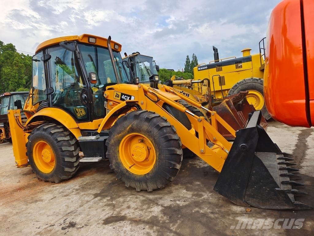 JCB 4 CX Backhoe loaders