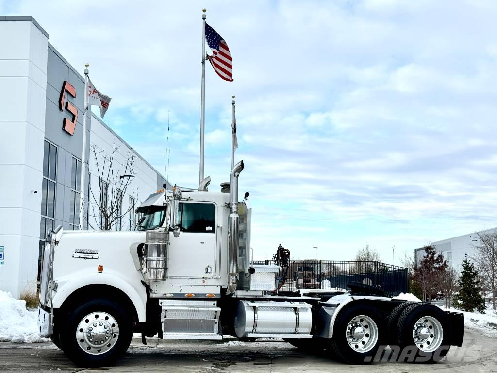 Kenworth W 900 Tractor Units