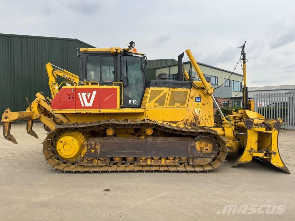 Komatsu D 65 PX-18 Crawler dozers