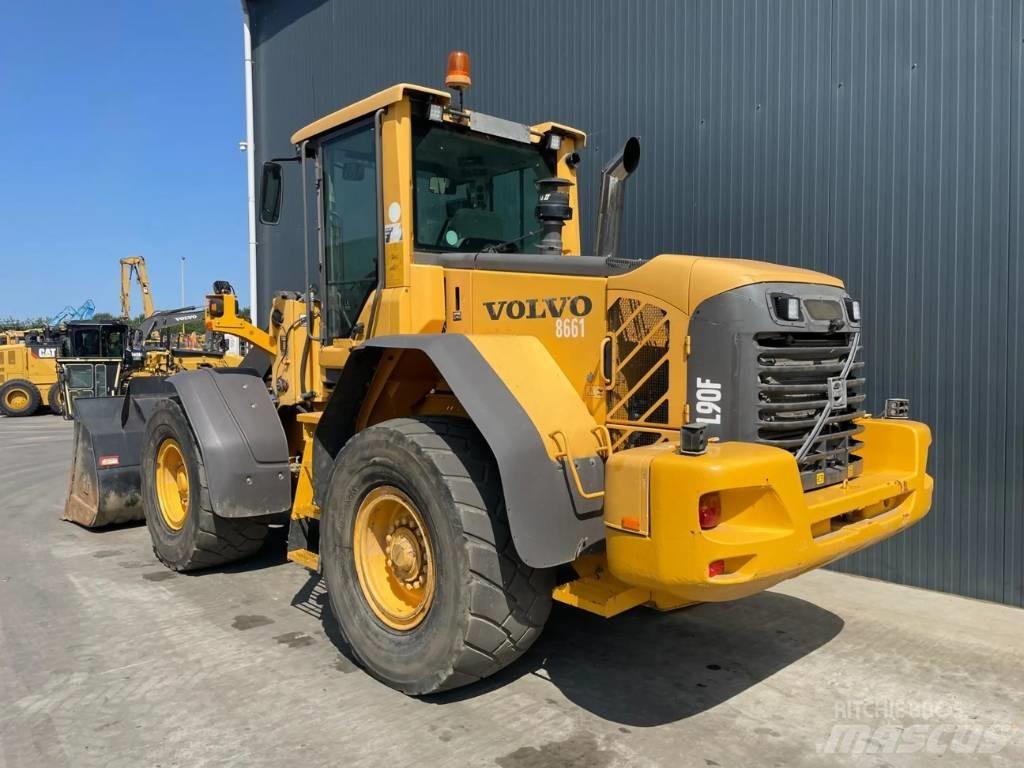 Volvo L90F - 3rd valve Wheel loaders