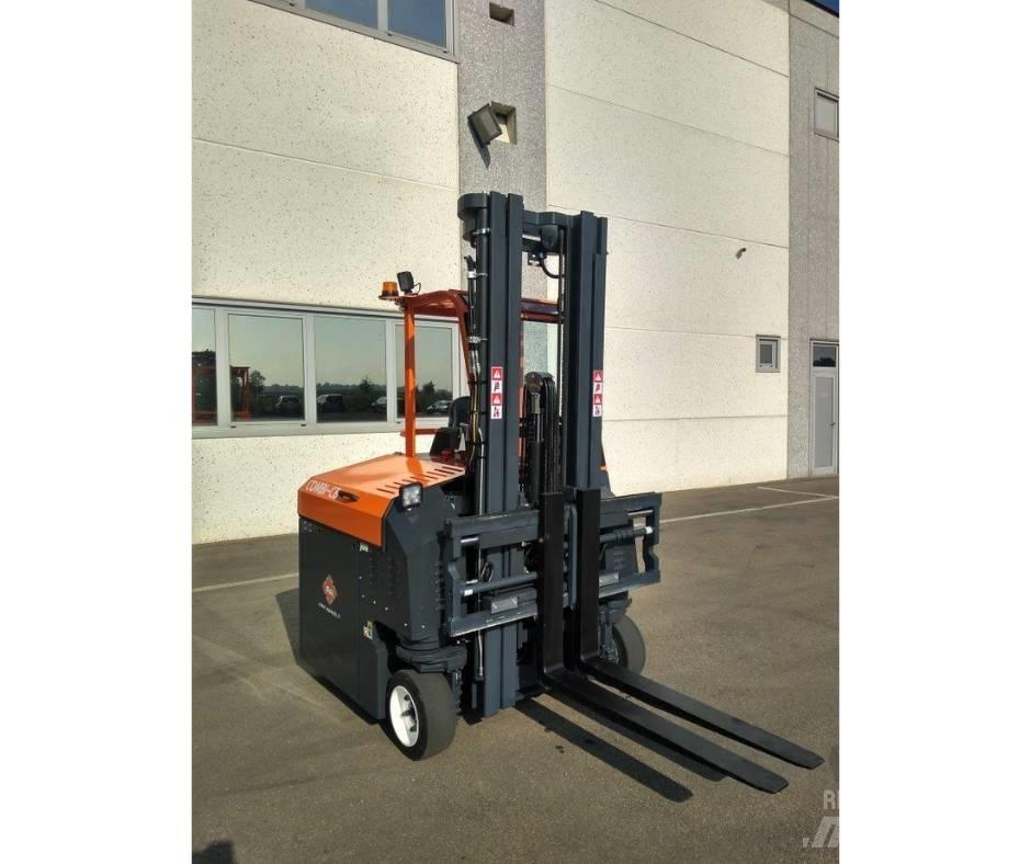 Combilift C3000CBE Narrow aisle truck