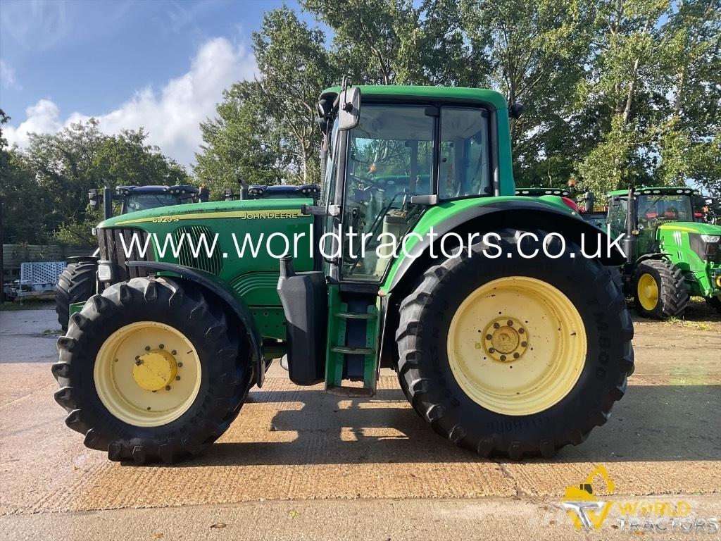 John Deere 6920 S Tractors