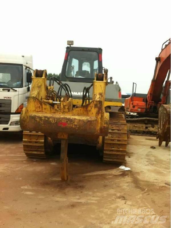 Komatsu D 155a-3 Crawler dozers