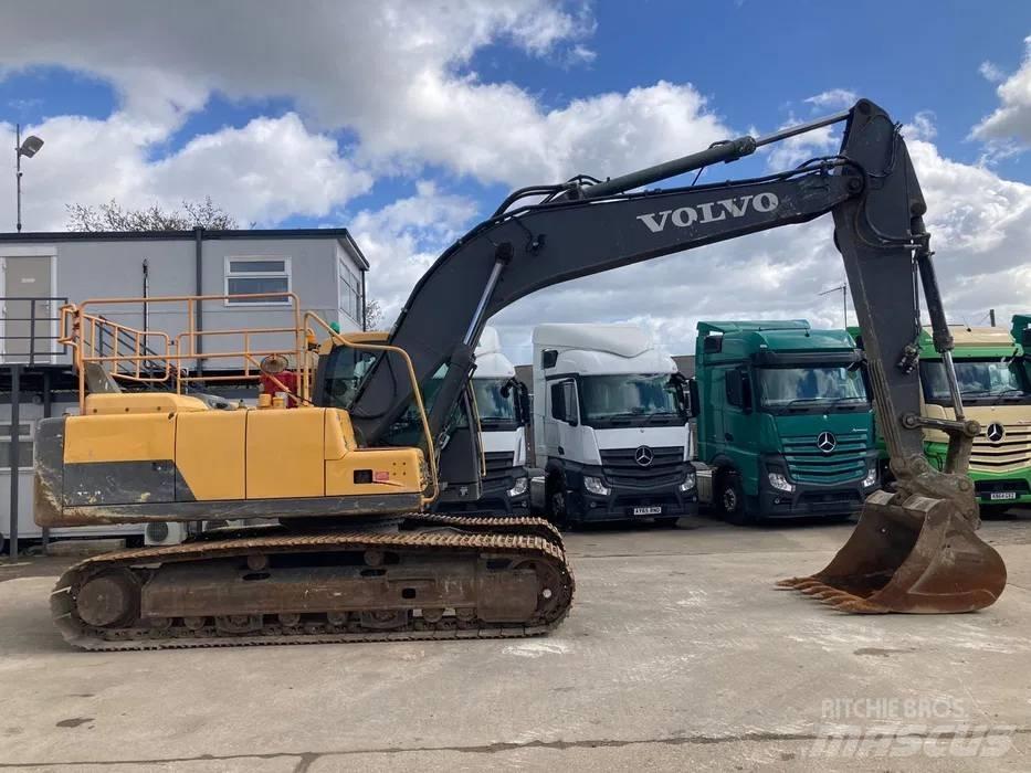 Volvo EC 220 DL Crawler excavators