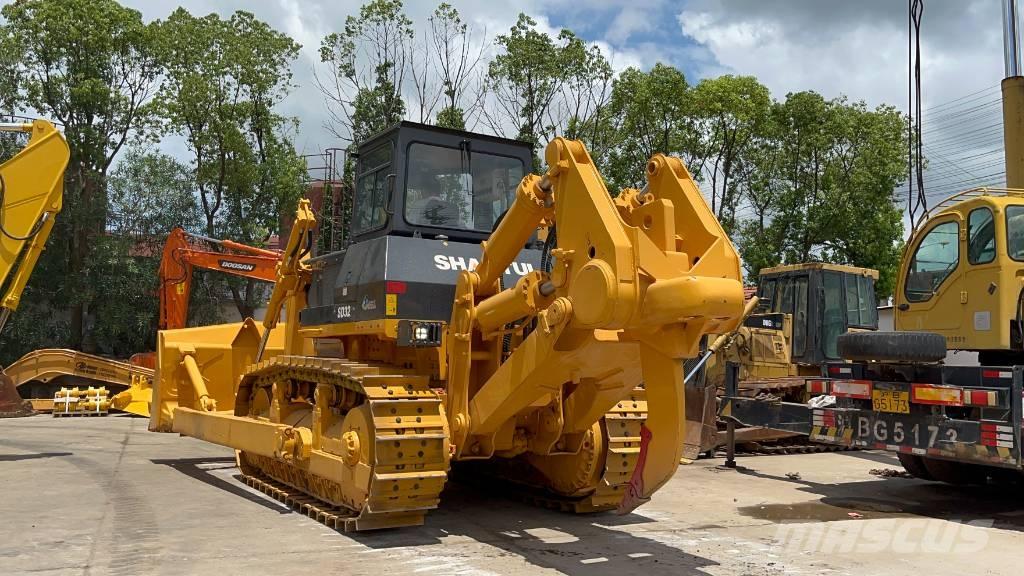 Shantui SD 32 D Crawler dozers