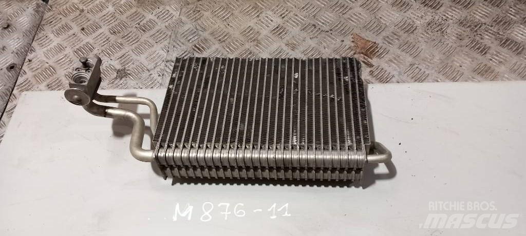 MAN TGL.     81619206036 Radiators