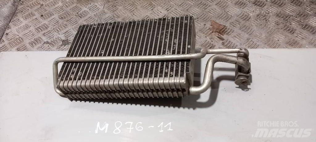 MAN TGL.     81619206036 Radiators