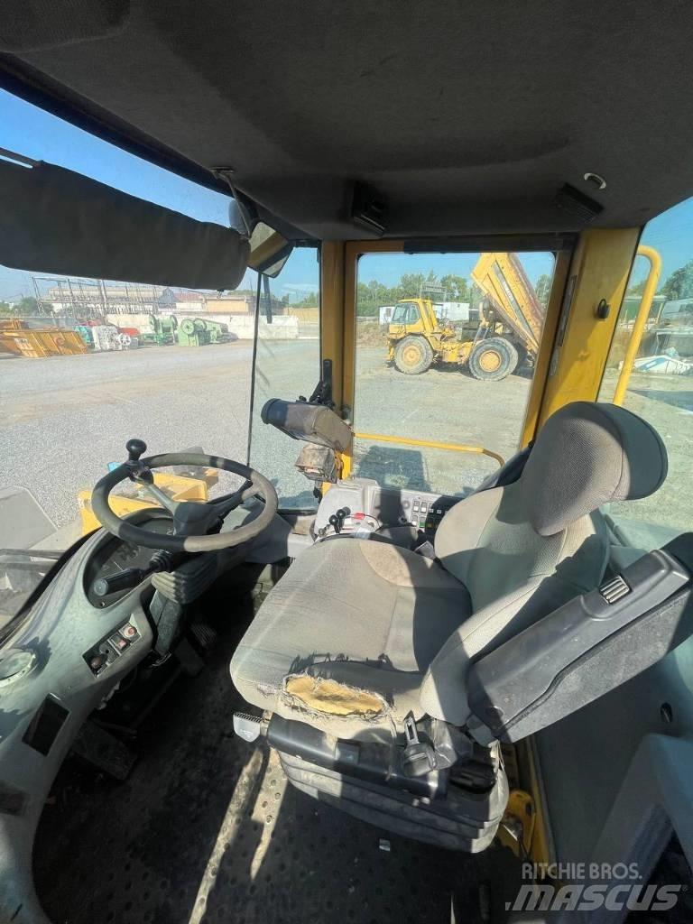 Volvo L 120 E Wheel loaders