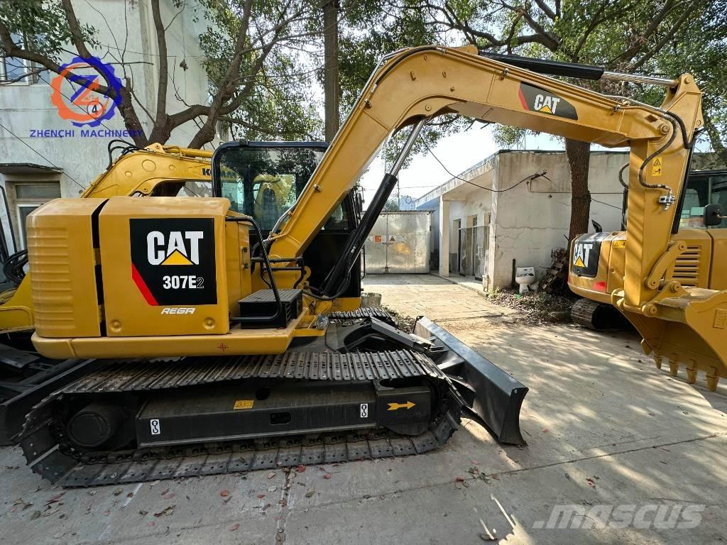 CAT 307 E2 Midi excavators  7t - 12t