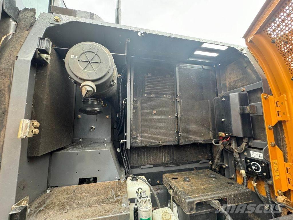 CASE CX 180 D Crawler excavators