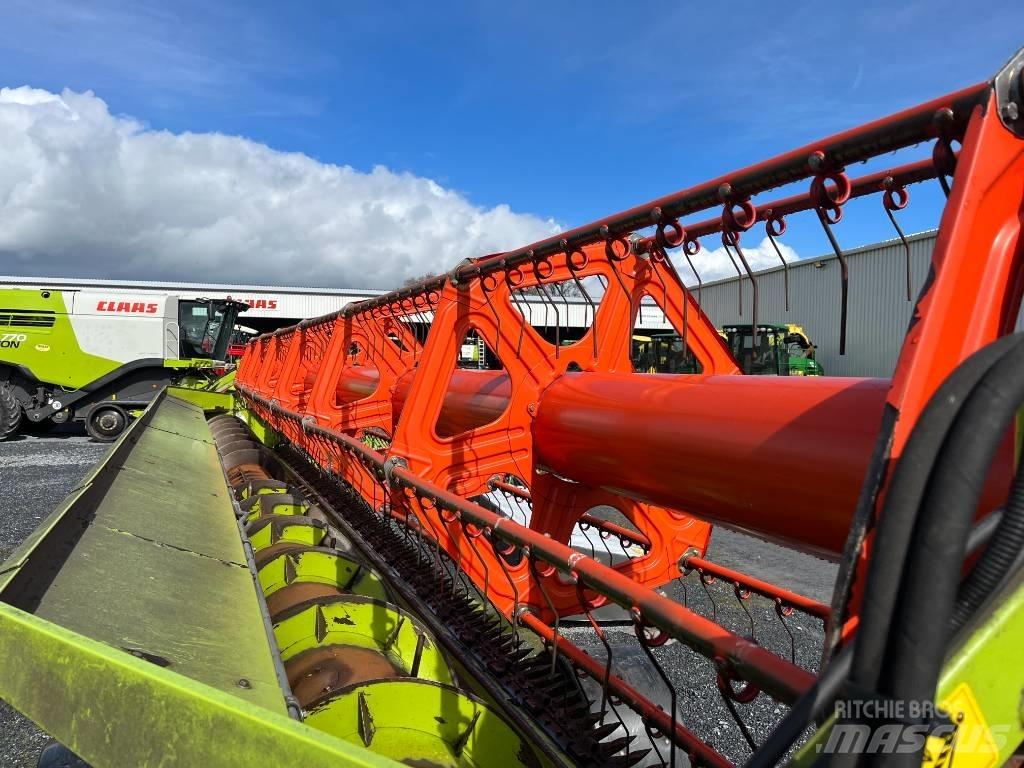 CLAAS Lexion 770 TT Combine harvesters
