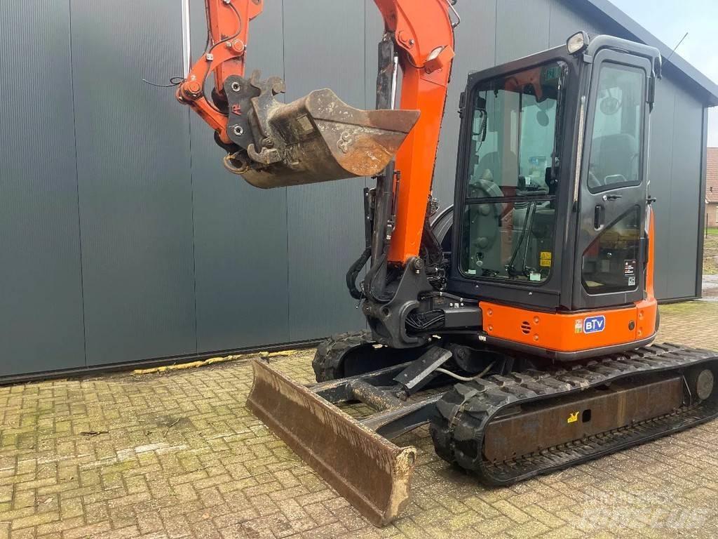 Hitachi U55-5a Mini excavators < 7t (Mini diggers)