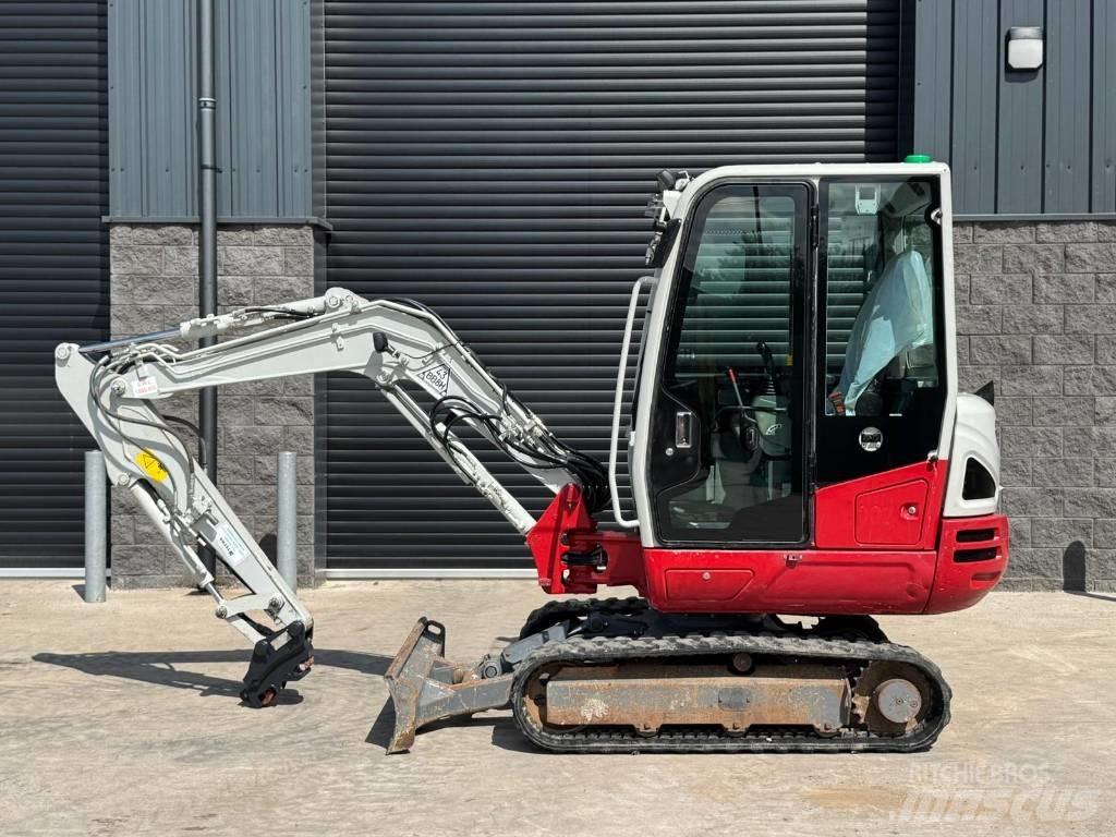 Takeuchi TB 230 Mini excavators < 7t (Mini diggers)