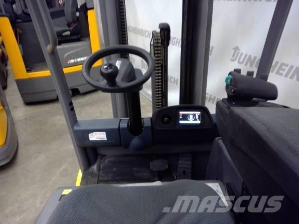 Jungheinrich EFG 112 Electric forklift trucks