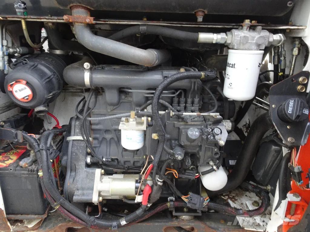 Bobcat T110 Skid steer loaders