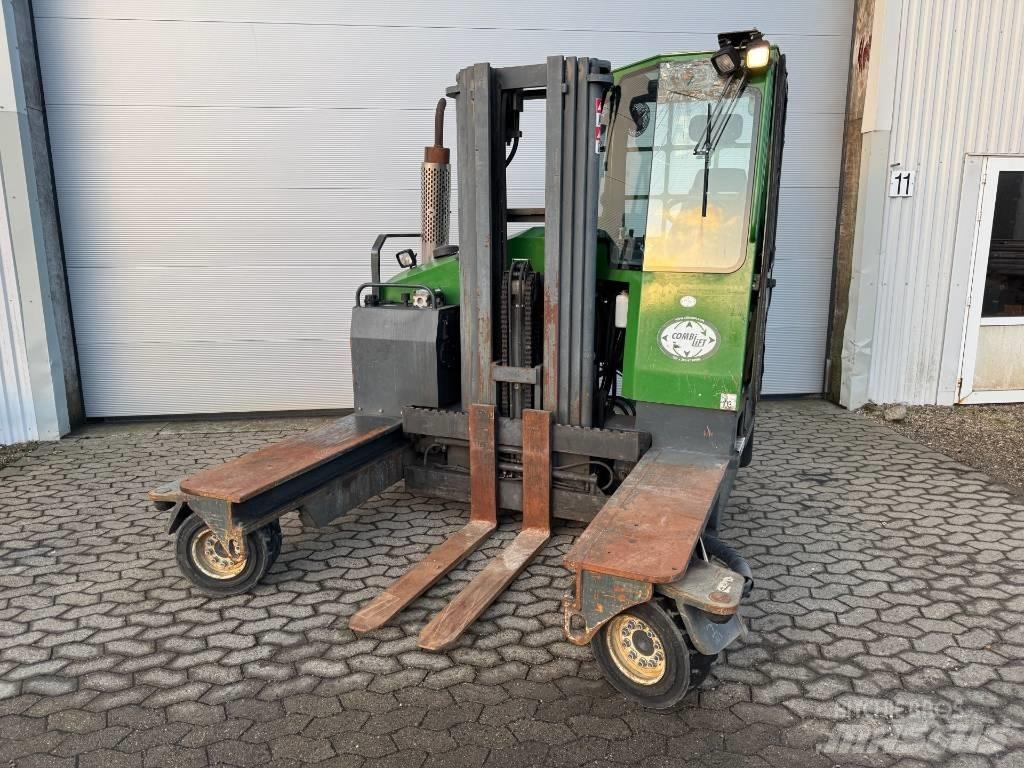 Combilift C 4000 4-way reach trucks