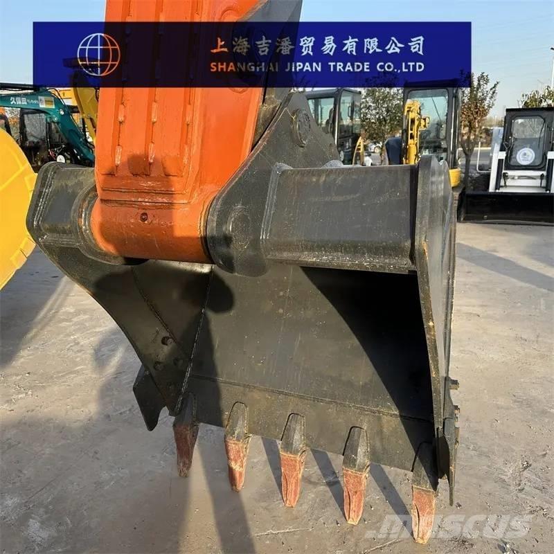 Doosan DX 300 Crawler excavators