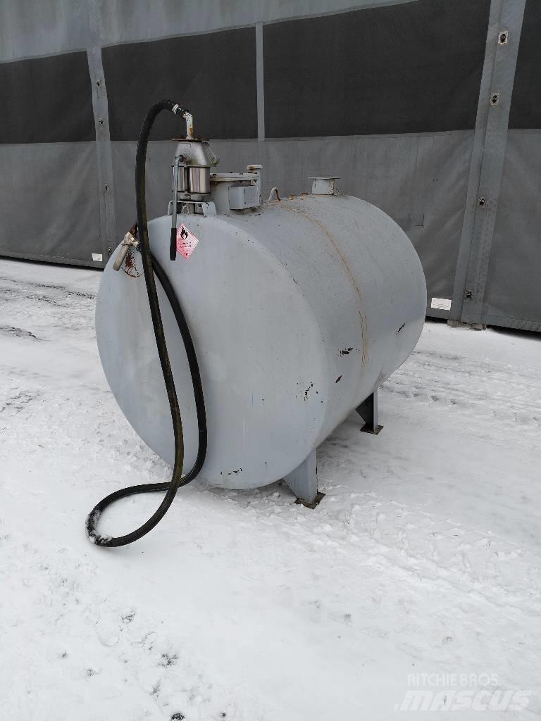  Farmarisäiliö 1300 L Agriculture - Others